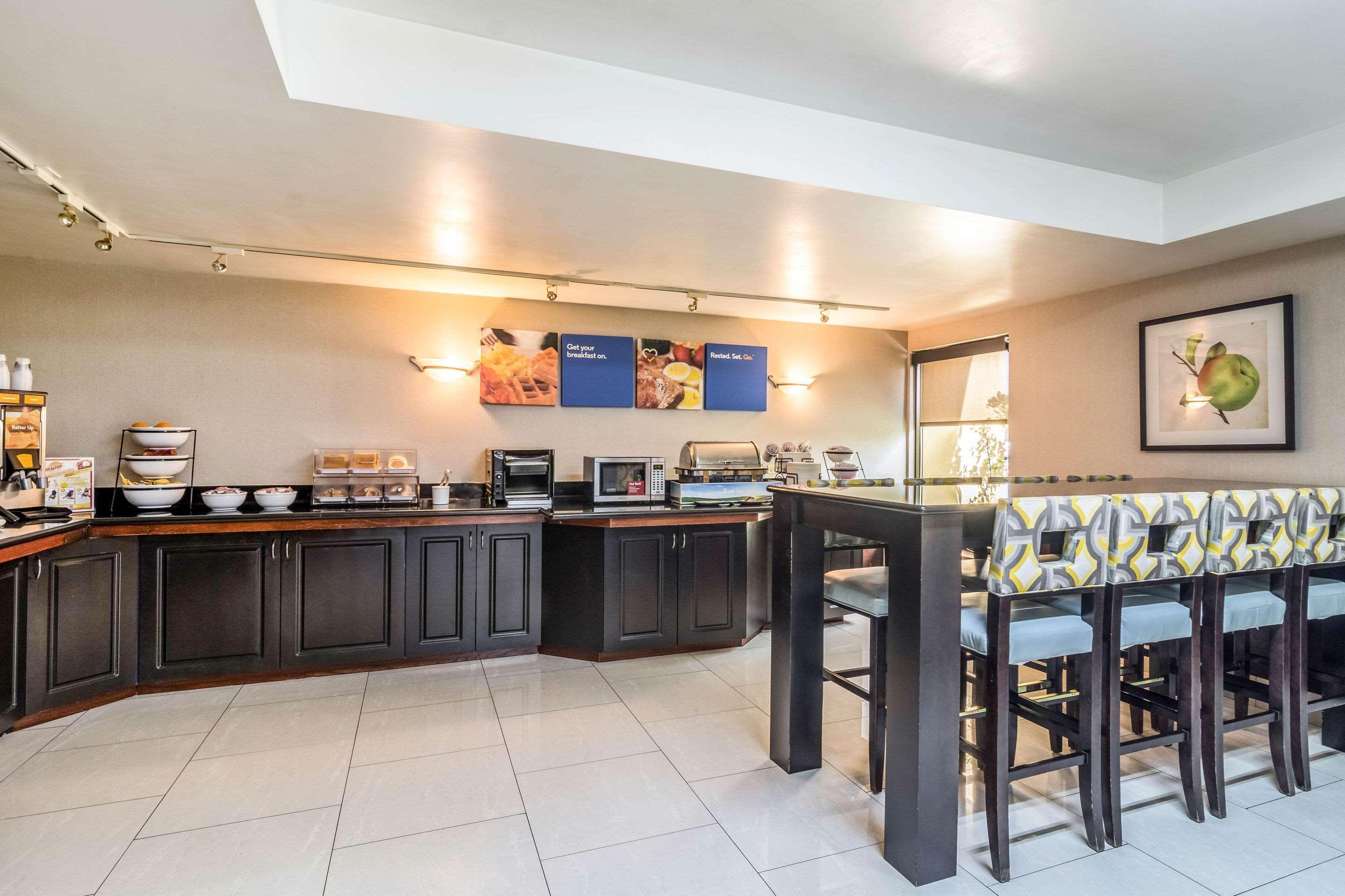 Comfort Inn Convention Center-Chicago O'Hare Airport Des Plaines Ngoại thất bức ảnh