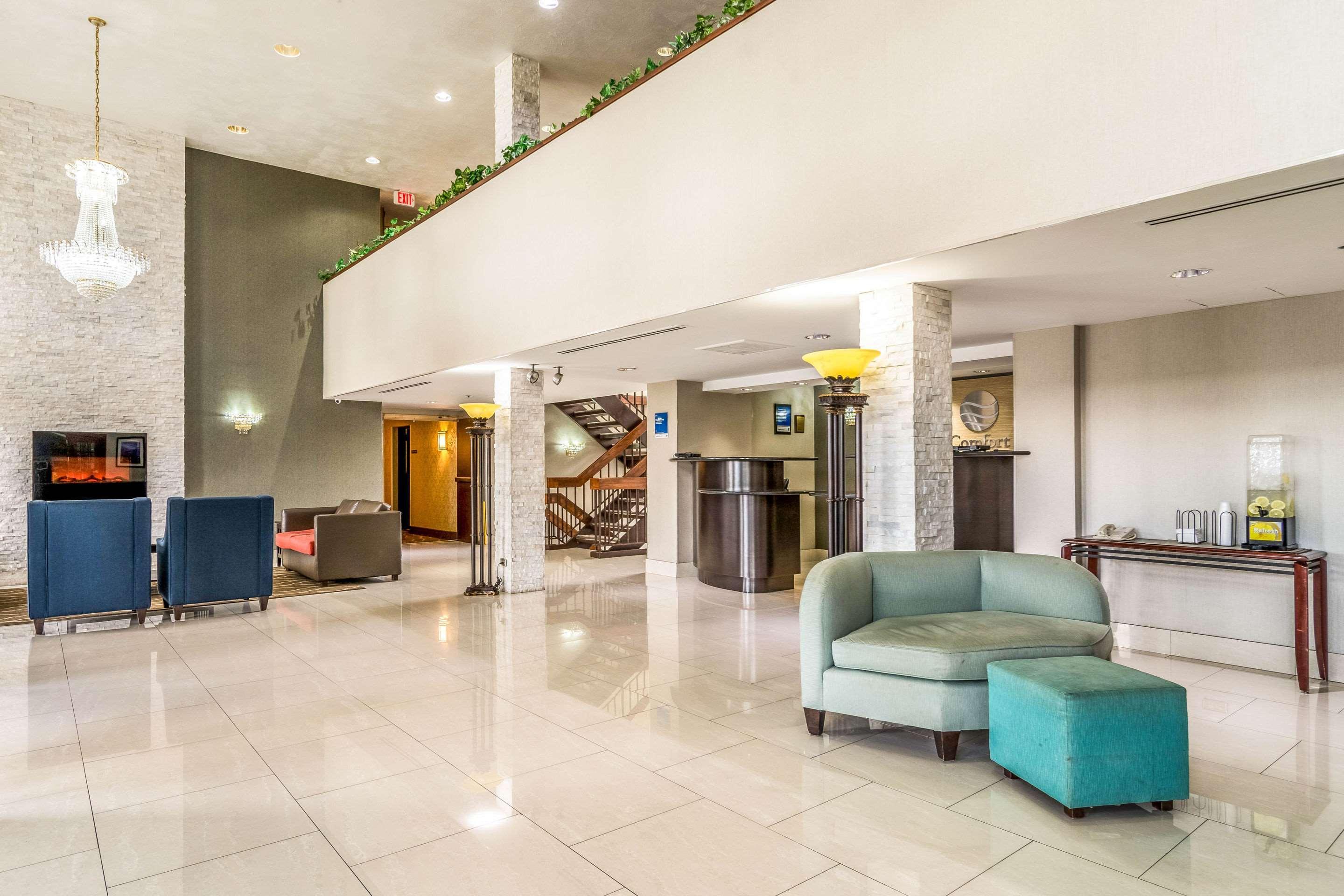 Comfort Inn Convention Center-Chicago O'Hare Airport Des Plaines Ngoại thất bức ảnh